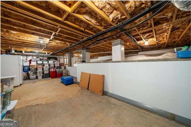8960 Browns Bridge Road, Gainesville, GA 30506