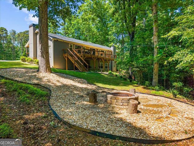 8960 Browns Bridge Road, Gainesville, GA 30506