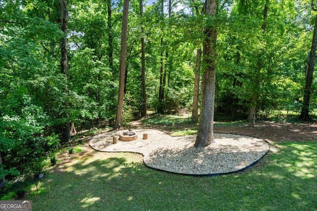 8960 Browns Bridge Road, Gainesville, GA 30506