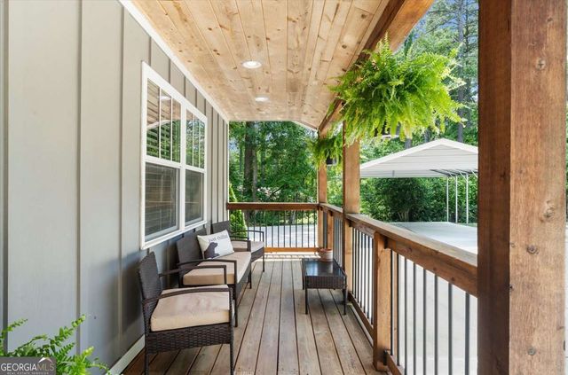 8960 Browns Bridge Road, Gainesville, GA 30506