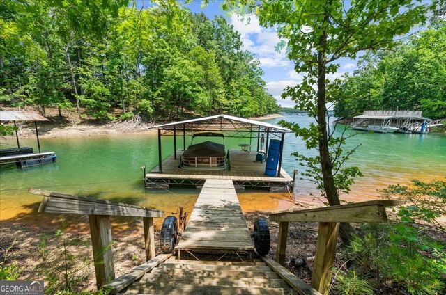 8960 Browns Bridge Road, Gainesville, GA 30506