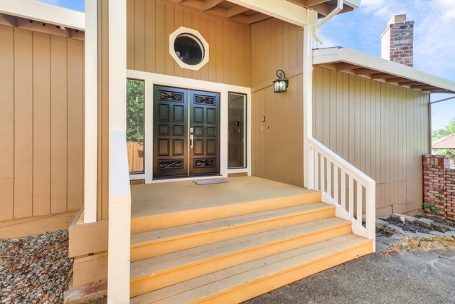 8023 Ridgeglen Way, Fair Oaks, CA 95628