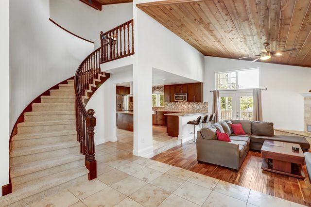 8023 Ridgeglen Way, Fair Oaks, CA 95628