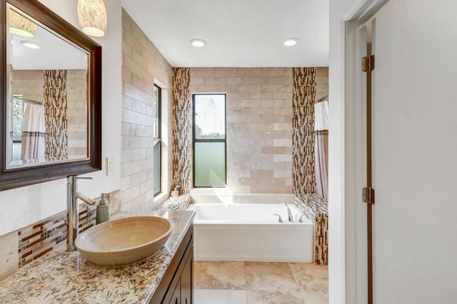 8023 Ridgeglen Way, Fair Oaks, CA 95628