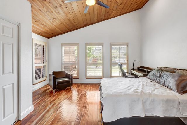 8023 Ridgeglen Way, Fair Oaks, CA 95628