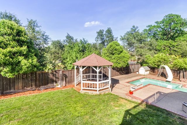 8023 Ridgeglen Way, Fair Oaks, CA 95628