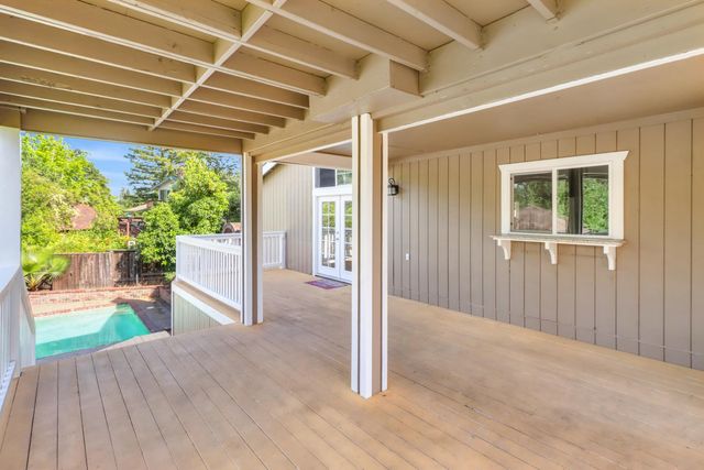 8023 Ridgeglen Way, Fair Oaks, CA 95628