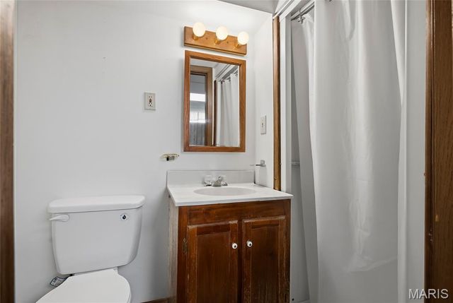 12011 Bobbett Drive, Maryland Heights, MO 63043