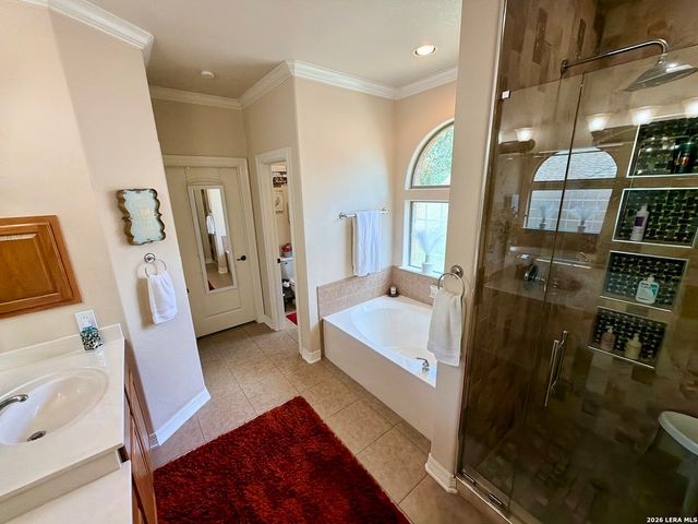 1306 WOODED KNL, San Antonio, TX 78258