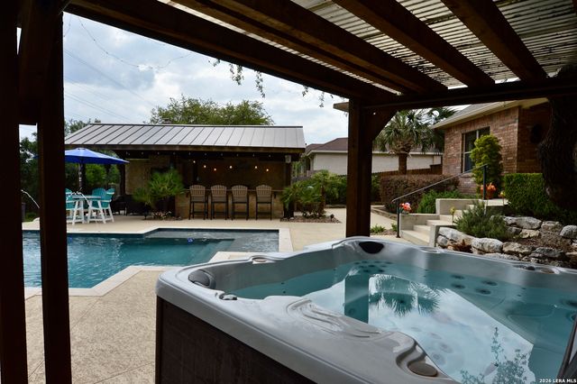1306 WOODED KNL, San Antonio, TX 78258