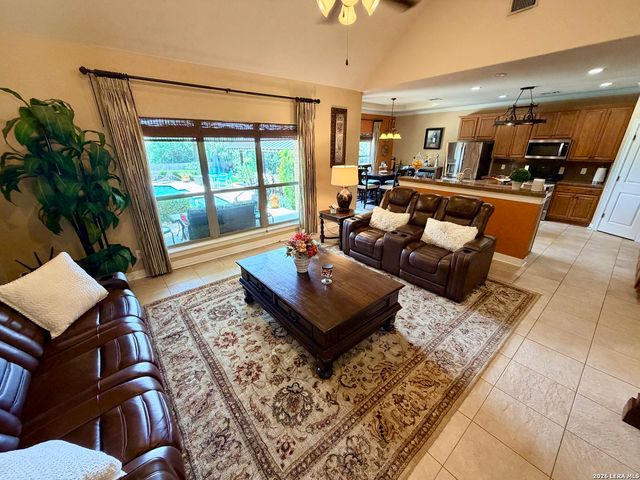 1306 WOODED KNL, San Antonio, TX 78258