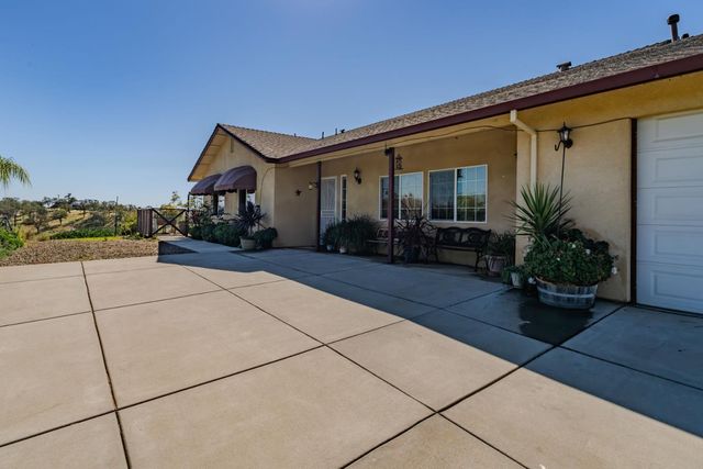 3336 Flint Trl, Ione, CA 95640