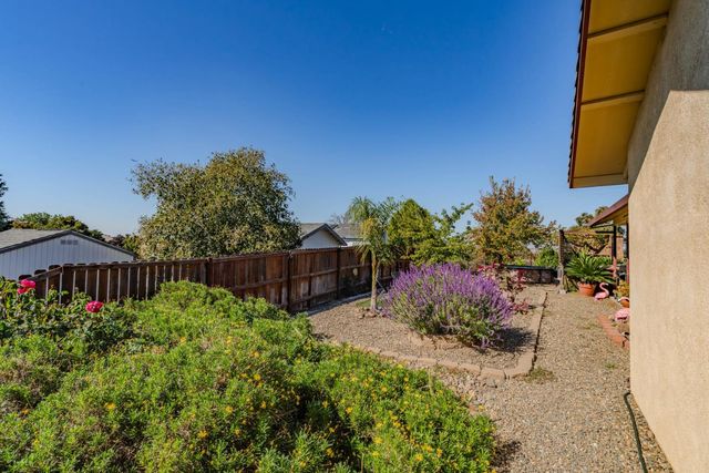 3336 Flint Trl, Ione, CA 95640