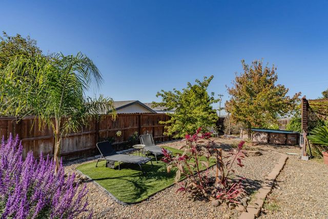 3336 Flint Trl, Ione, CA 95640