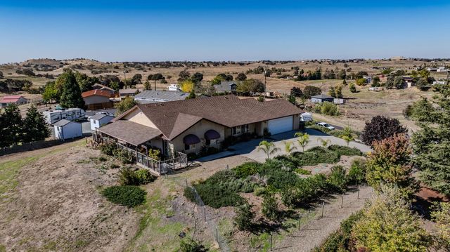 3336 Flint Trl, Ione, CA 95640