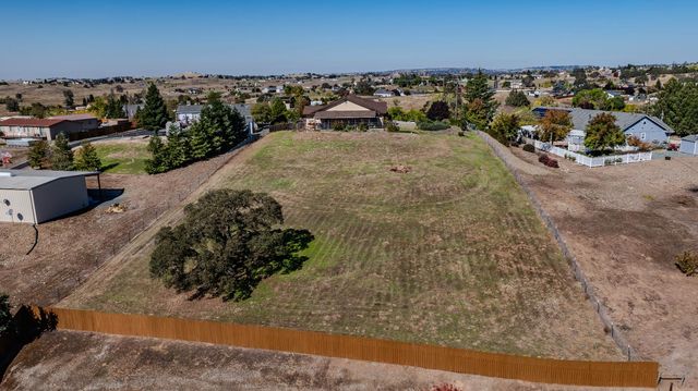3336 Flint Trl, Ione, CA 95640
