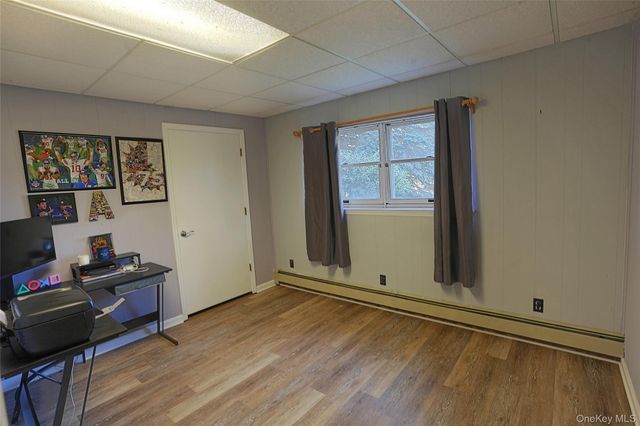 16 Four Winds Drive, Poughkeepsie, NY 12603