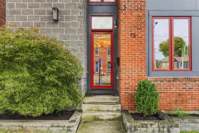 75 E Russell Street, Columbus, OH 43215