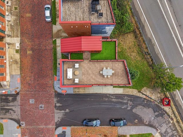 75 E Russell Street, Columbus, OH 43215