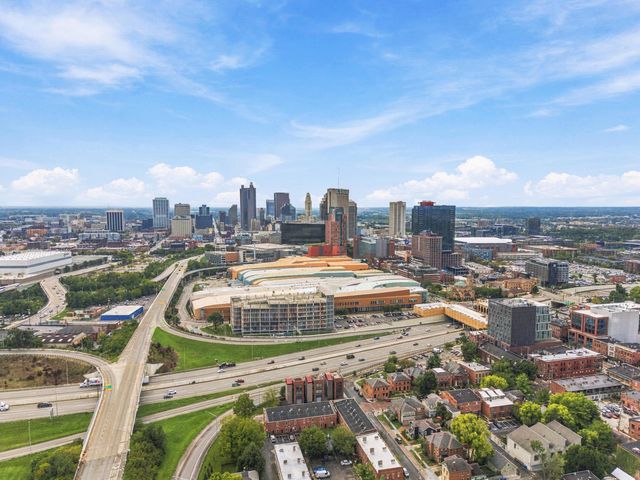 75 E Russell Street, Columbus, OH 43215