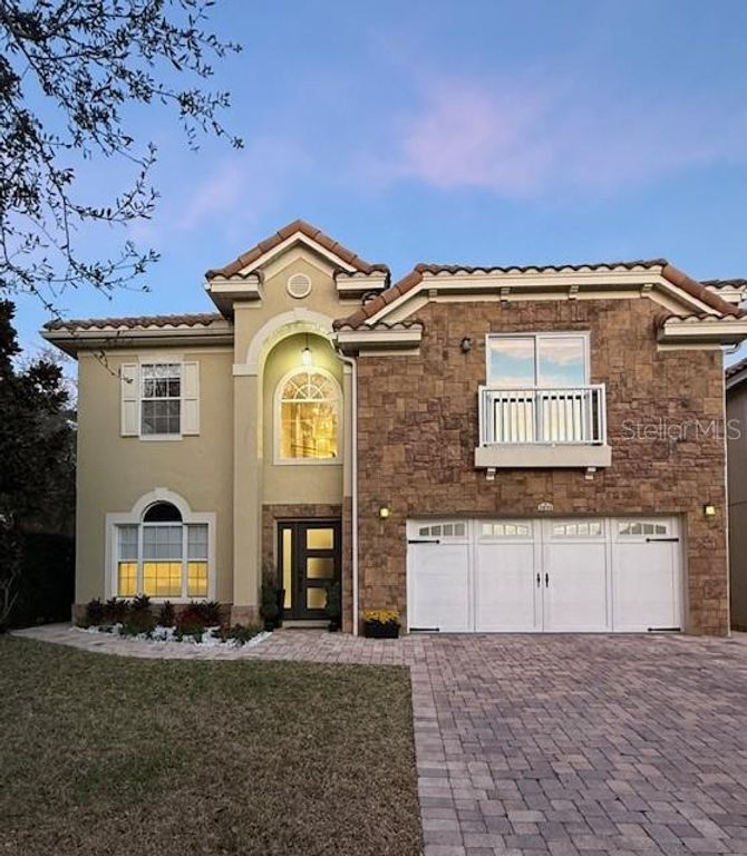 Image 2 of property listing at 7035 BRESCIA WAY, Orlando, FL 32819