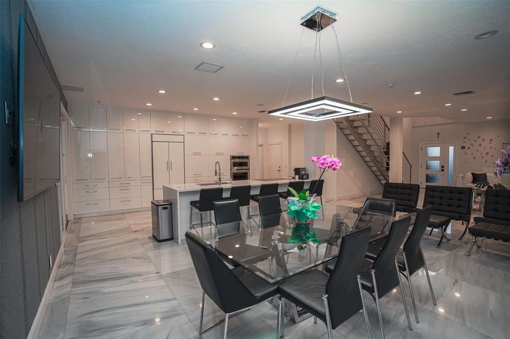 Image 13 of property listing at 7035 BRESCIA WAY, Orlando, FL 32819
