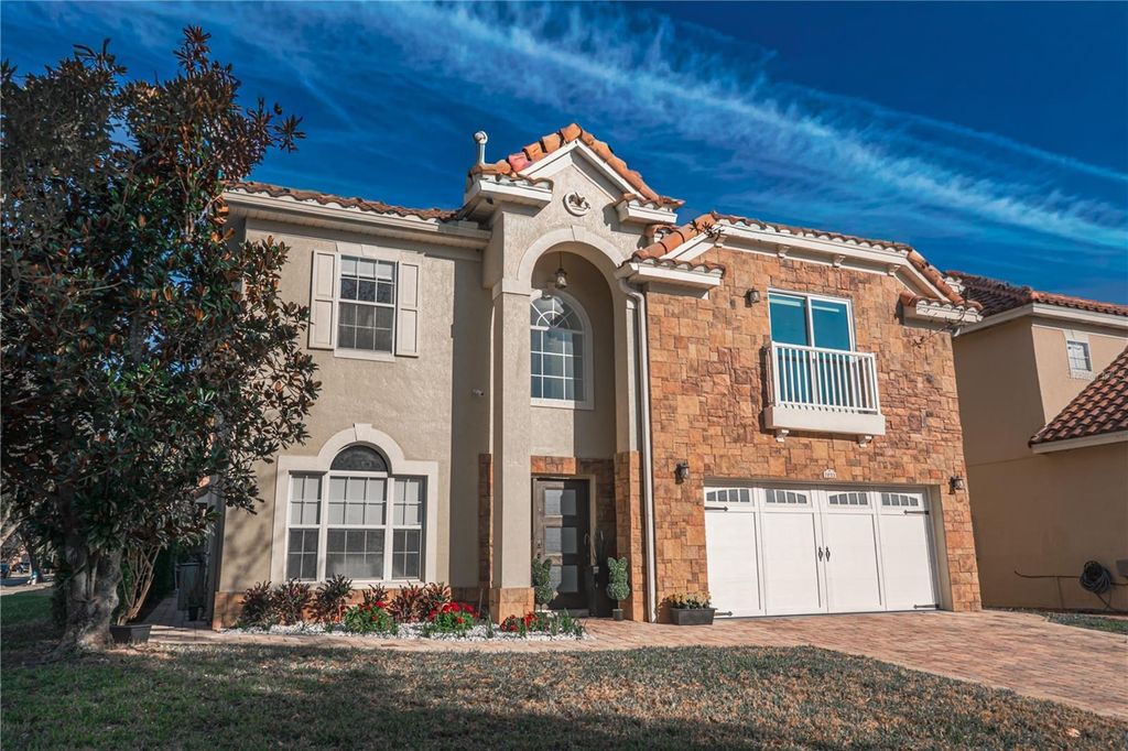 Image 3 of property listing at 7035 BRESCIA WAY, Orlando, FL 32819