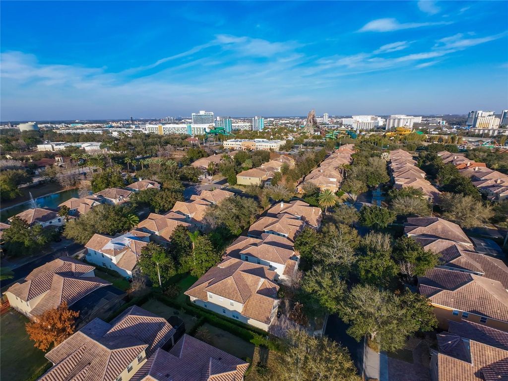 Image 42 of property listing at 7035 BRESCIA WAY, Orlando, FL 32819