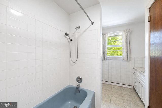 489 BLACK MATT RD, Douglassville, PA 19518
