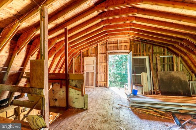 489 BLACK MATT RD, Douglassville, PA 19518
