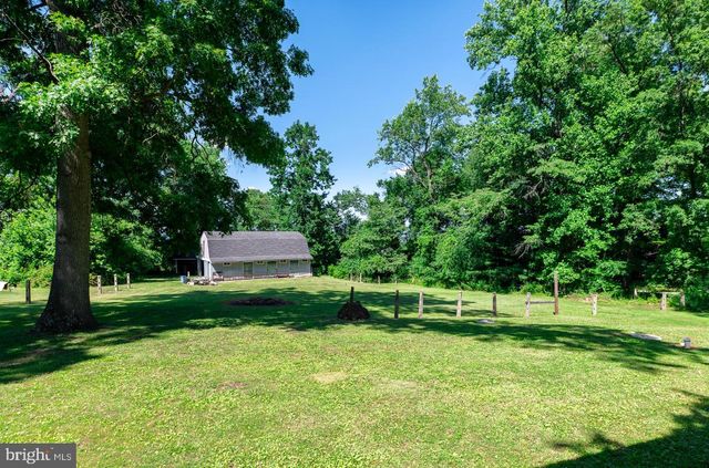 489 BLACK MATT RD, Douglassville, PA 19518