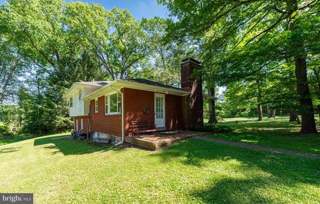 489 BLACK MATT RD, Douglassville, PA 19518