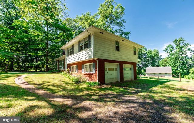 489 BLACK MATT RD, Douglassville, PA 19518