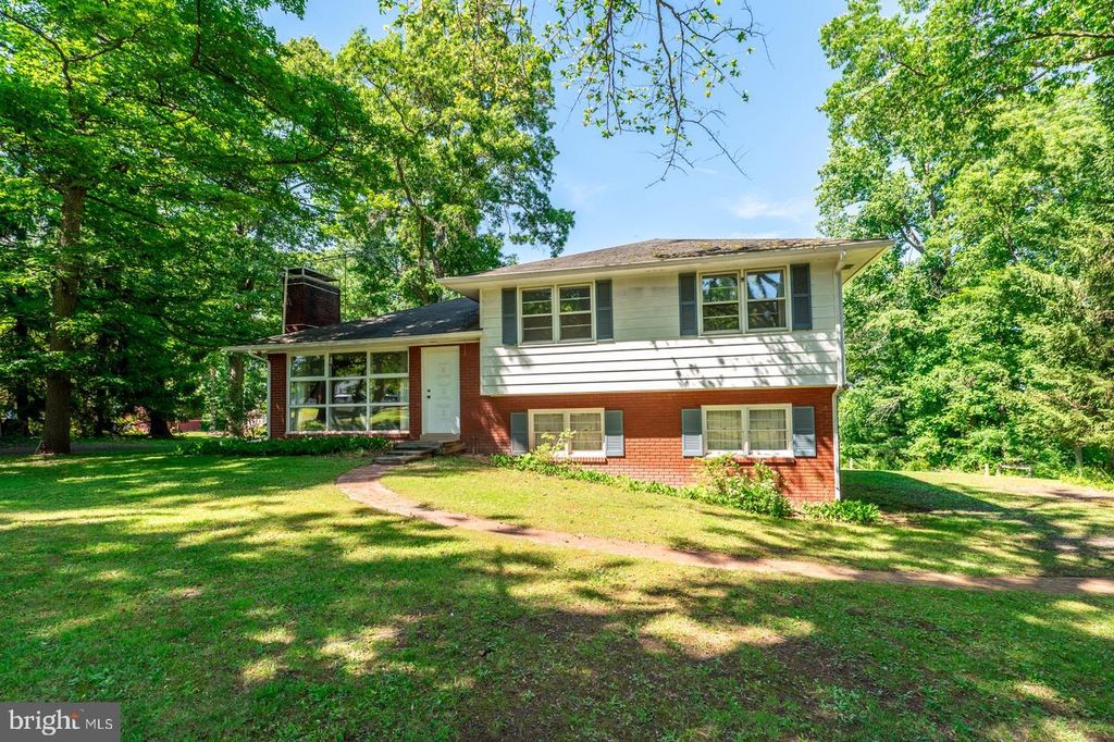 489 BLACK MATT RD, Douglassville, PA 19518