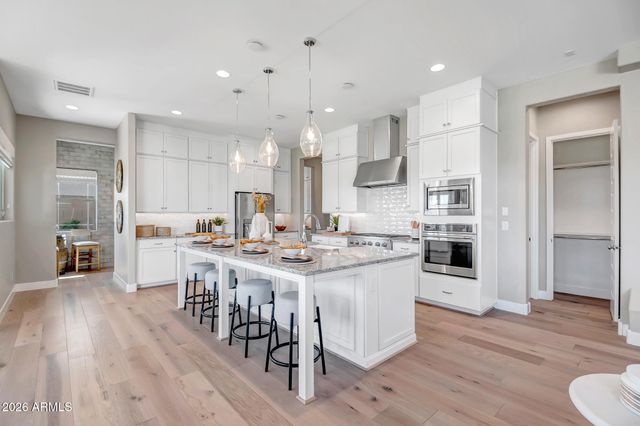 760 W PELICAN Drive, Queen Creek, AZ 85140