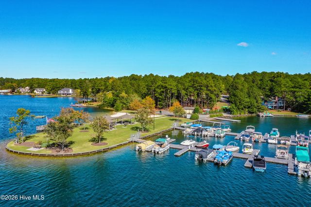 113 Simmons Drive, West End, NC 27376