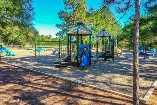 113 Simmons Drive, West End, NC 27376