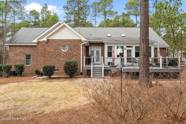 113 Simmons Drive, West End, NC 27376