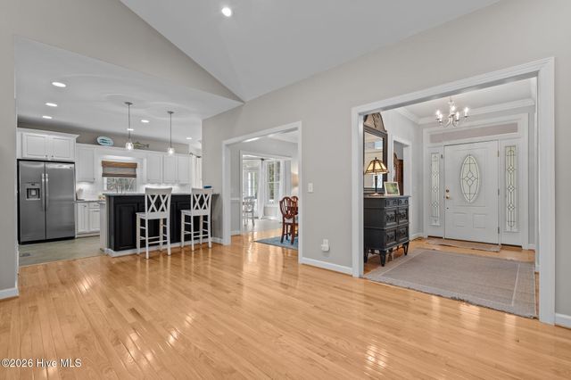 113 Simmons Drive, West End, NC 27376