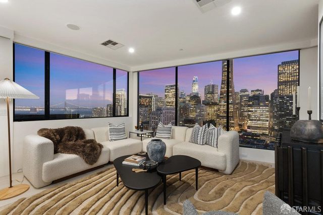 455 Vallejo Street PH7, San Francisco, CA 94133