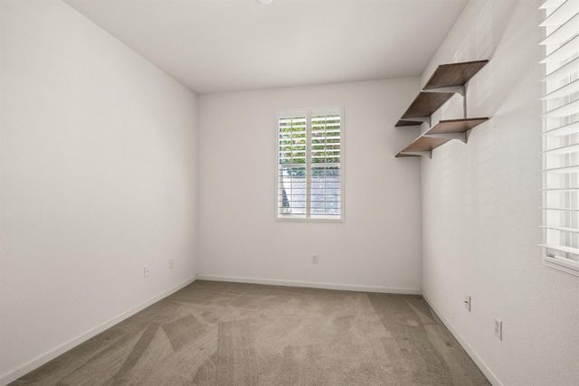 2381 Rose Arbor Dr, Sacramento, CA 95835