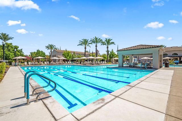 2381 Rose Arbor Dr, Sacramento, CA 95835