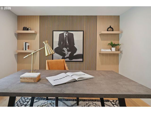 15370 TWIN FIR Rd, Lake Oswego, OR 97035