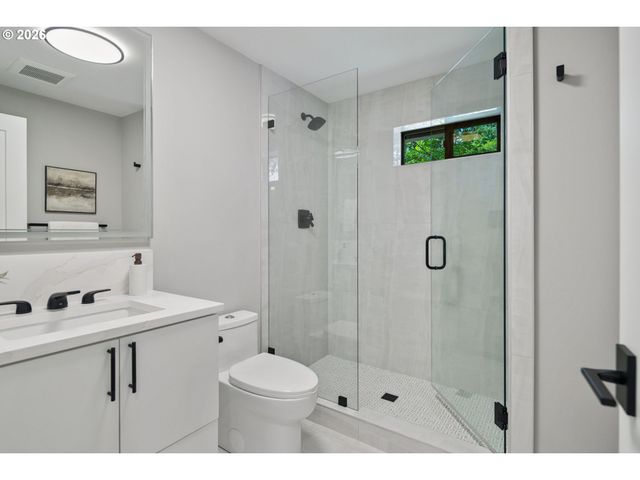 15370 TWIN FIR Rd, Lake Oswego, OR 97035