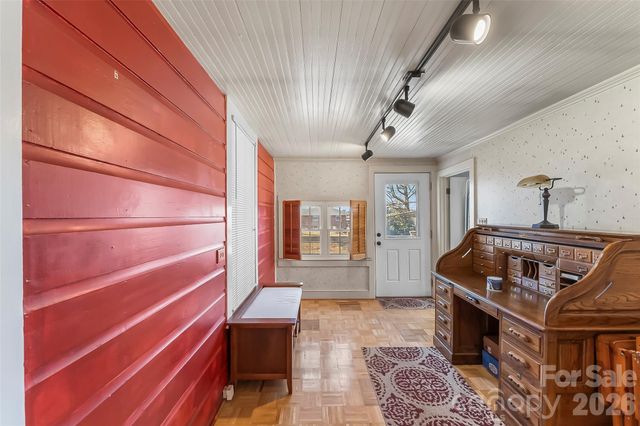 110 Garrison Road, Morganton, NC 28655