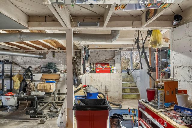 110 Garrison Road, Morganton, NC 28655