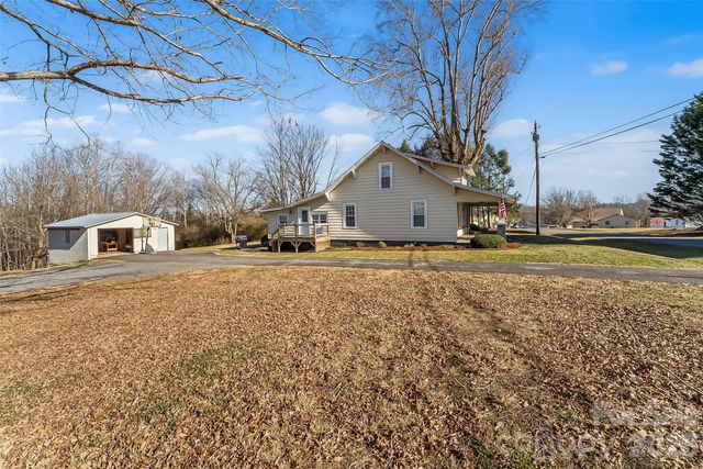 110 Garrison Road, Morganton, NC 28655