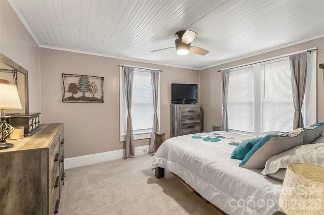 110 Garrison Road, Morganton, NC 28655