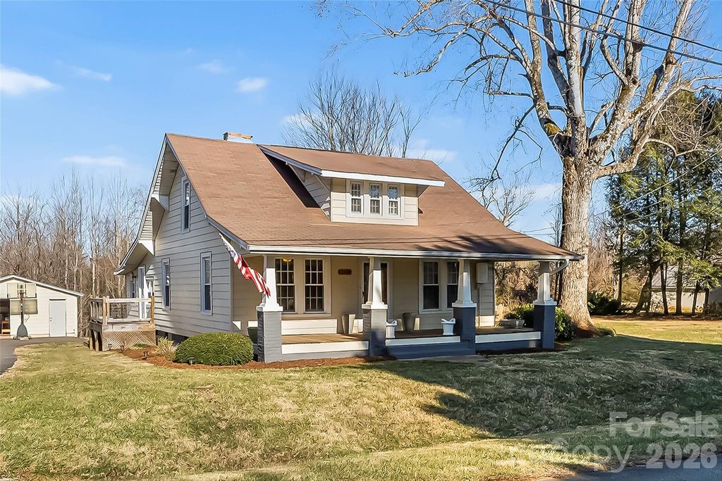 110 Garrison Road, Morganton, NC 28655