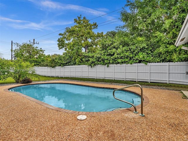 9960 NW 23rd St Room Rental, Coral Springs, FL 33065